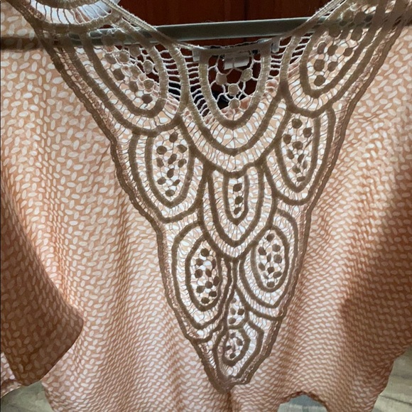 3/4 Sleeve - multi-colored top - Picture 4 of 4